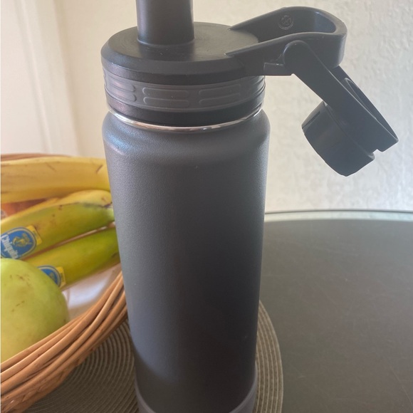 ThermalFlask 24 Oz. Water bottle - Picture 7 of 10